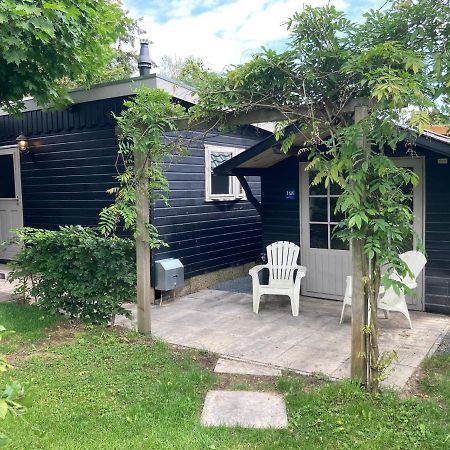 Chalet Wild Forest, knus chalet op de Veluwe met gratis parkeren Putten Buitenkant foto