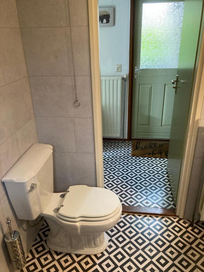 Chalet Wild Forest, knus chalet op de Veluwe met gratis parkeren Putten Buitenkant foto
