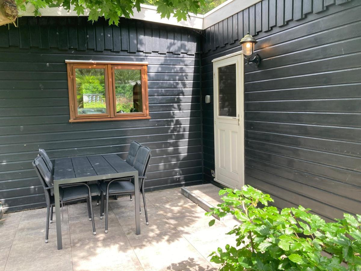 Chalet Wild Forest, knus chalet op de Veluwe met gratis parkeren Putten Buitenkant foto