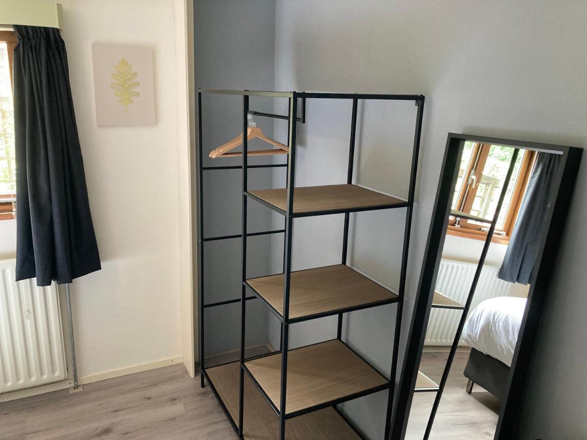 Chalet Wild Forest, knus chalet op de Veluwe met gratis parkeren Putten Buitenkant foto